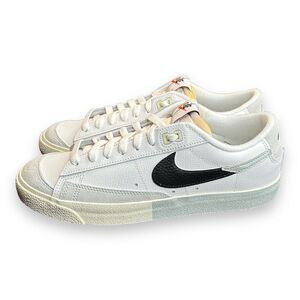 Nike Blazer Low '77 Lifestyle Sneaker Shoes White DZ2544-100 Men's Size 7.5